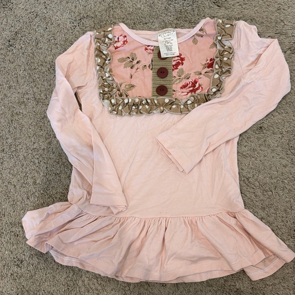 Persnickety girls size 6 peplum shirt